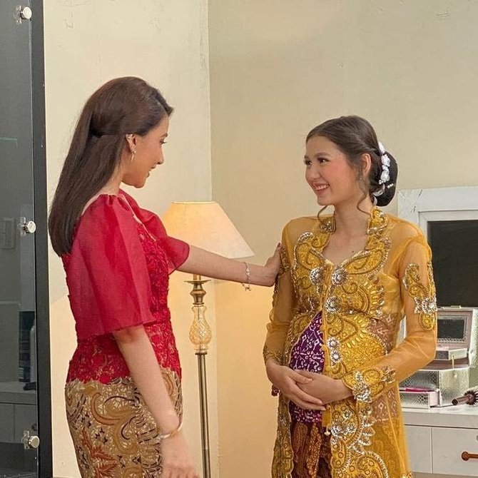 adegan curi perhatian ini momen zoe abbas 039siraman039 di buku harian seorang istri