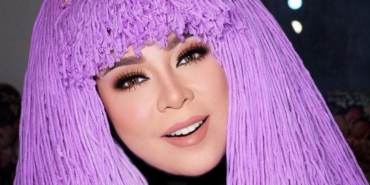 Intip Potret Terbaru Melly Goeslaw, Cantik Bikin Pangling