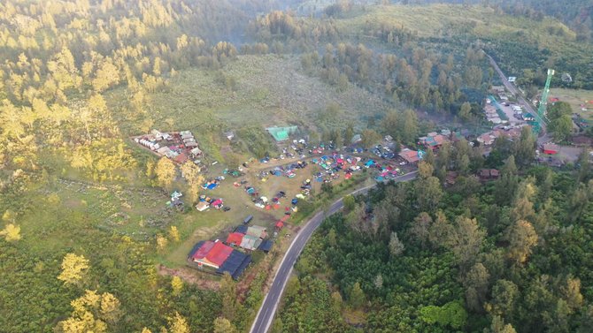 ratusan rombongan camper van berbagai kota jelajahi wisata banyuwangi