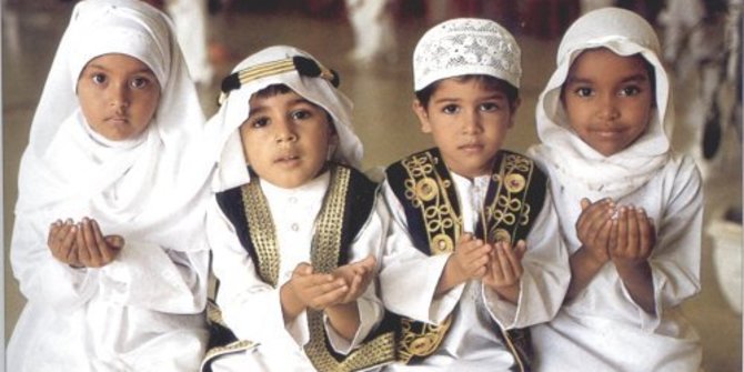 60 Nama Bayi Laki-laki Tokoh Islam yang Mendunia, Bermakna Kemuliaan