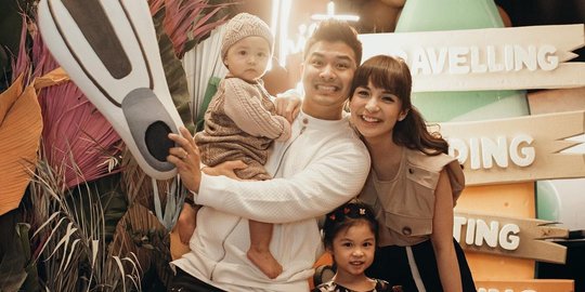 6 Potret Ulang Tahun Glenn Alinskie ke-33, Ini Kejutan Istimewa dari Chelsea Olivia