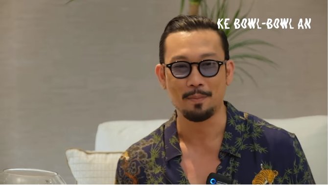 denny sumargo sebut artis ini ribet kalau sedang kolaborasi risih dengan pakaiannya