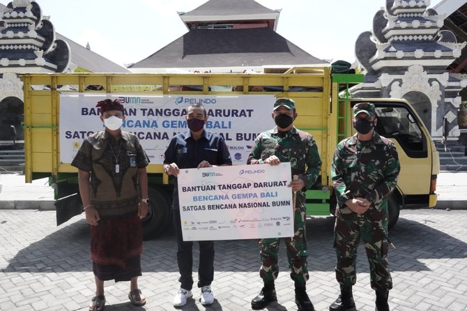 pelindo serahkan bantuan untuk korban gempa bali