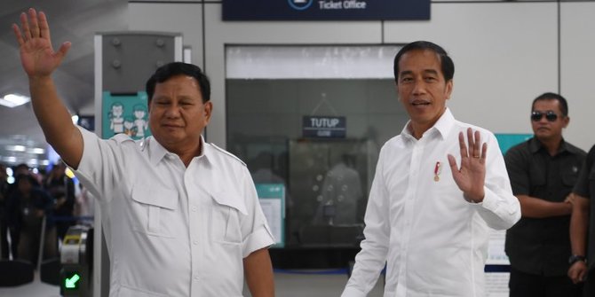 Makna Pujian Prabowo kepada Jokowi