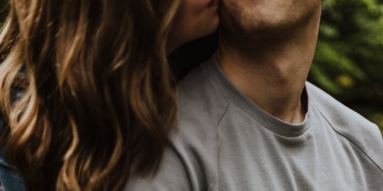 Cara Membahagiakan Suami agar Makin Sayang, Buat Rumah Tangga lebih Harmonis