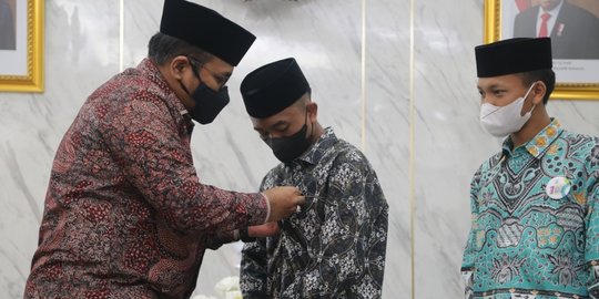 Saat Santri Mendadak Jadi Menteri