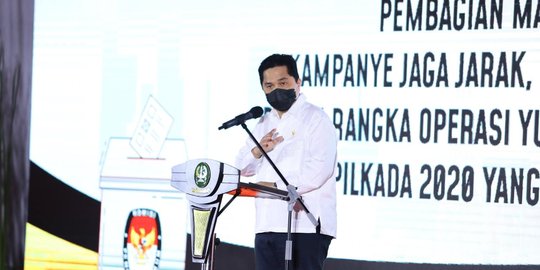 Canda Erick Thohir saat Cicipi Sambal Buatan Warga Baduy: Dikritik Juga Pedas