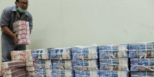 Nilai Tukar Rupiah Ditutup Stagnan di Level Rp14.122 per USD