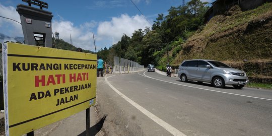 Gage Diberlakukan, Akhir Pekan di Jalur Puncak Tetap Ramai