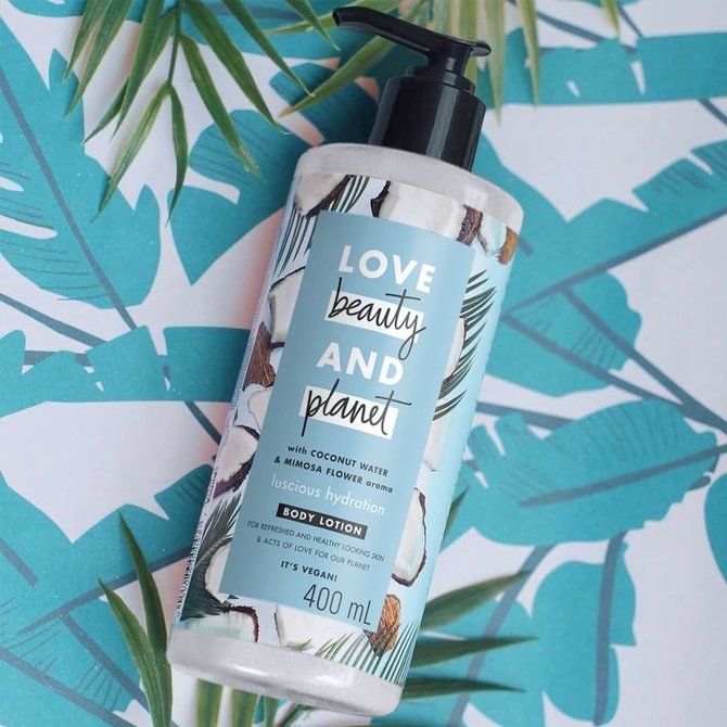 love beauty and planet luscious hydration body lotion with coconut water amp mimosa flower aroma