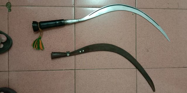 Razia di Jayawijaya, Polisi Temukan Senjata Tajam, Miras dan Motor Curian
