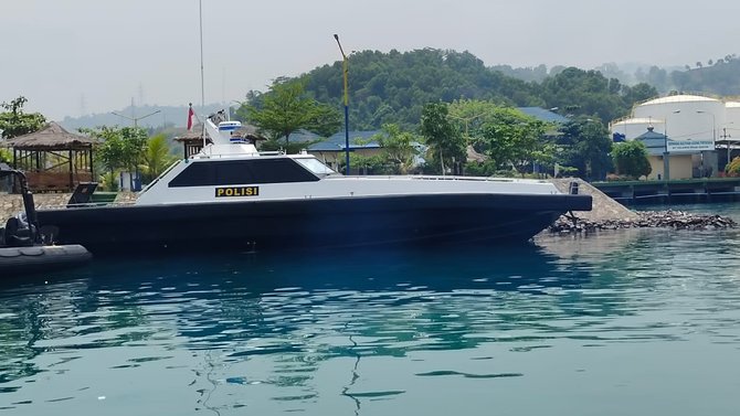 kapal pemburu cepat polda banten