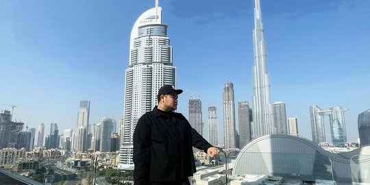 Mewah! Intip 7 Potret Liburan Ivan Gunawan Bareng Crazy Rich Bali di Dubai
