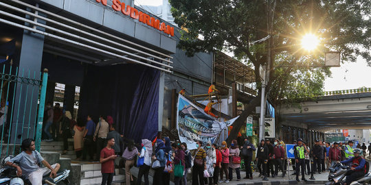 Polisi Bekuk Pria yang Pamer Alat Vital Terekam CCTV di Dekat Stasiun Sudirman