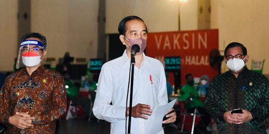 Di Forum ASEAN Business, Jokowi Minta Sertifikat Vaksin Bisa di Semua Negara