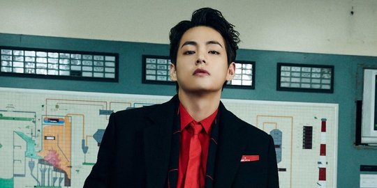 Video V BTS Diduga Menahan Sakit Akibat Cedera di Kaki Bikin Army Sedih