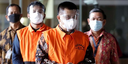 Korupsi Bansos Covid, Bupati Bandung Barat Aa Umbara Dituntut 7 Tahun Penjara