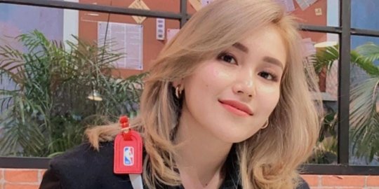 Ayu Ting Ting Laporkan Akun Media Sosial Penghina Putrinya ke Polda Metro Jaya