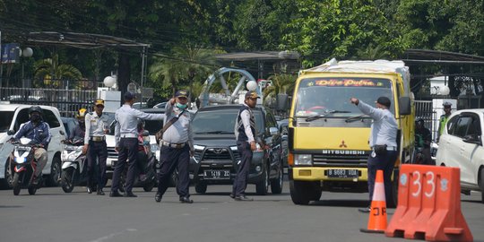 DKI Mulai Tilang Kendaraan Tak Lulus Uji Emisi Mulai 13 November 2021