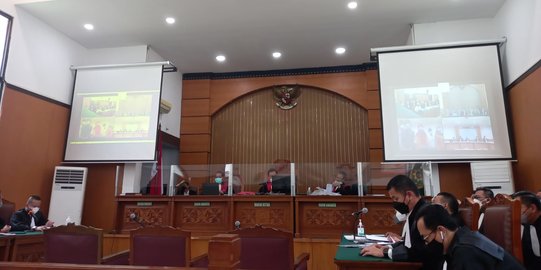 Saksi Kasus Unlawful Killing: Saya Lihat Samurai Ditaruh di Meja Warung