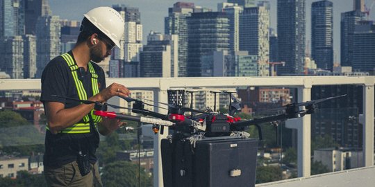 Rumah Sakit di Kanada Gunakan Drone untuk Membawa Tranplantasi Paru-Paru