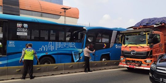 Polisi Pastikan Belum Ada Penetapan Tersangka Atas Kecelakaan Bus Transjakarta