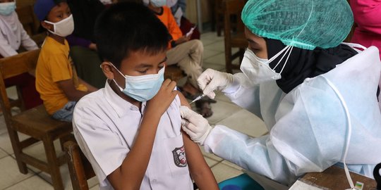 Kejar Target, Pemprov DKI Jakarta Gencarkan Vaksinasi Covid-19 di Malam Hari
