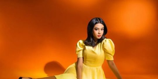 Tampil Elegan, Ini 4 Pemotretan Terbaru Aqeela Calista 'Dari Jendela SMP'