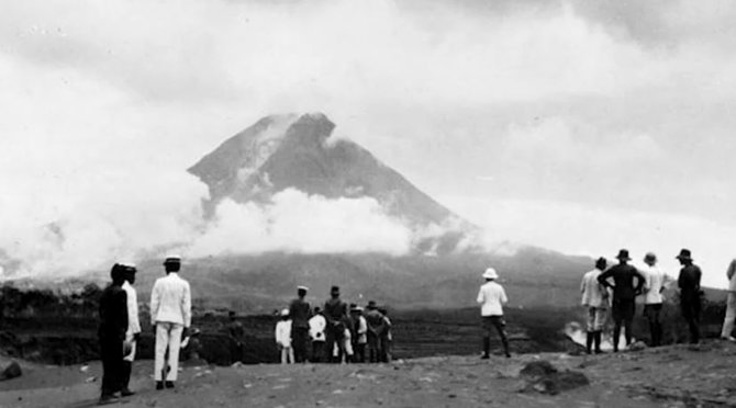 mbah slamet dan letusan besar tahun 1930