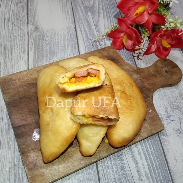 9 resep pizza goreng berbagai isi camilan lezat menggugah selera