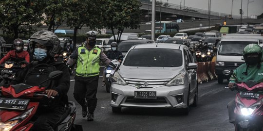 Pemberlakuan Sanksi Tilang Bagi Pelanggar Ganjil Genap