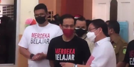 Nadiem Takjub Sekolah di Medan Miliki Banyak Rumah Ibadah