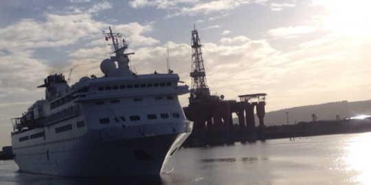 Sudah Lima Bulan Tertahan di Kapal, Curhat 9 ABK MV Voyager Asal Jatim Ini Bikin Pilu