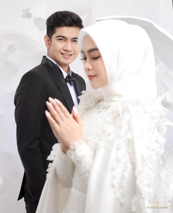 tampil beda ini potret prewedding ria ricis dan teuku ryan