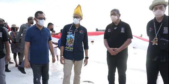 Gaet Wisatawan, Menteri Sandiaga Andalkan Promosi Pariwisata Lewat Medsos