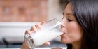 7 Manfaat Luar Biasa dari Minum Susu Sebelum Tidur