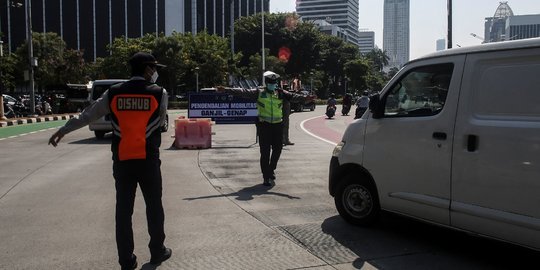 Langgar Ganjil Genap, 1.636 Pengendara Mobil Kena Sanksi Tilang