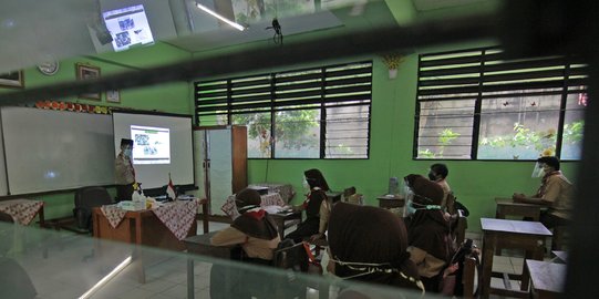 43 Warga Sekolah di Tangsel Positif Covid-19, Penyebaran Merata di TK, SD dan SMP