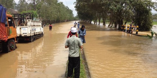 Curah Hujan Tinggi, BPBD Tangerang Pinta Warga Bantaran Sungai Lakukan Ini