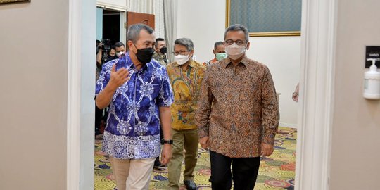 Wamenkeu Sebut Usulan DBH Sawit Masih Dibahas Bersama DPR