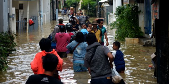 PSI Ingatkan Pemprov DKI Jangan Lempar Masalah Banjir Jakarta ke Pemerintah Pusat