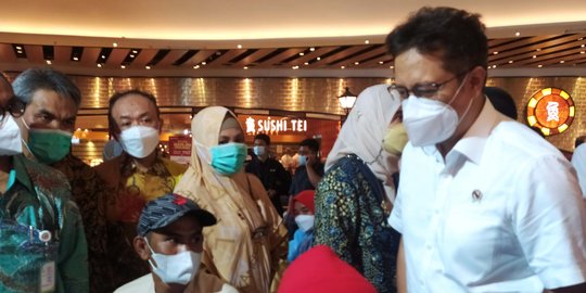 Aturan Naik Pesawat Wajib PCR Diubah, Menkes Ingatkan Waspada Lonjakan Covid-19