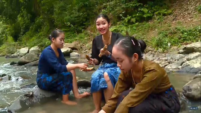 Rahasia Kecantikan Alami Perempuan Suku Baduy Di Banten Pakai Daun Dan