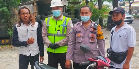 Alarm Terus Menyala, Pencuri Tinggalkan Motor Warga Tangsel di Jalan