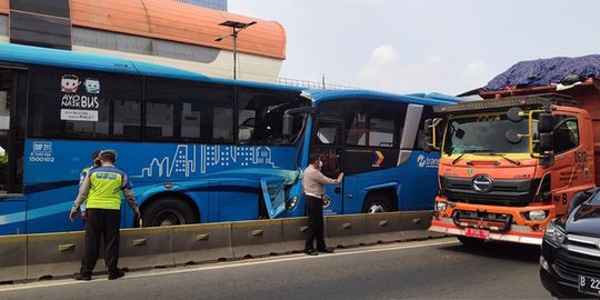 Pengemudi Transjakarta Kena Serangan Epilepsi Sebelum Kecelakaan