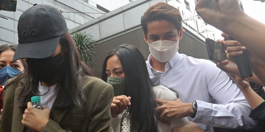 Rachel Vennya dan Pacar Jadi Tersangka Pelanggaran Karantina