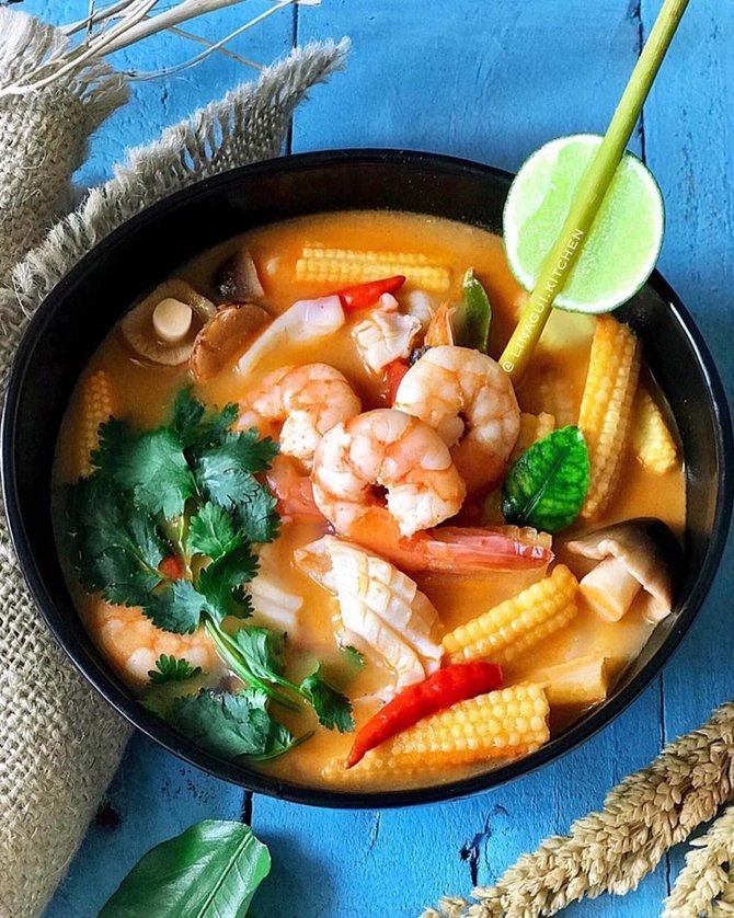 tom yam seafood