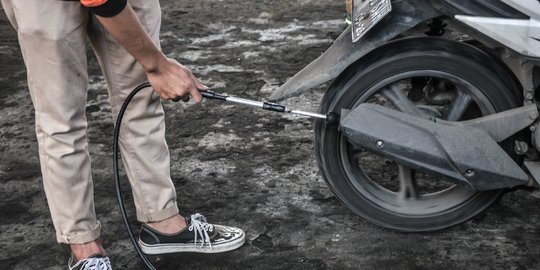 Polisi Masih Bahas Teknis Sanksi Kendaraan Tak Lolos Uji Emisi