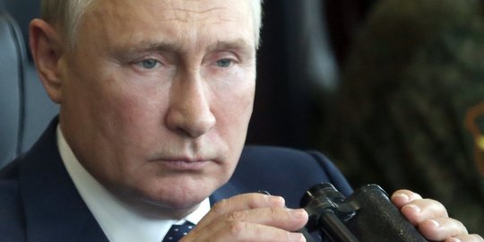 Saingi AS, Vladimir Putin Sebut Rusia Segera Miliki Rudal Hipersonik Zircon di 2022