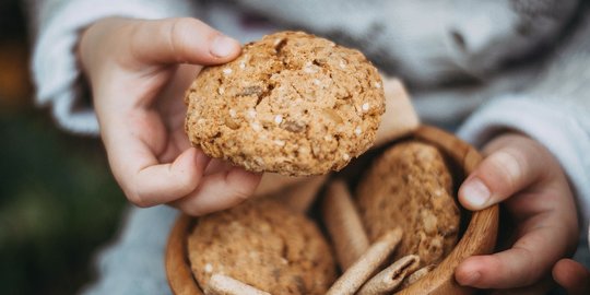 9 Resep Cookies Oatmeal Renyah, Camilan Lezat Menyehatkan